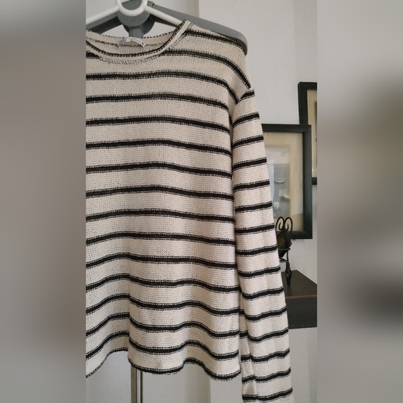 Zara Striped Rustic Sweater - Picture 11 of 12